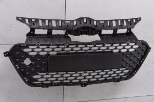 HYUNDAI i20 II GB 2014-2018 PRZED FACELIFTINGIEM GRILL PRZEDNI ATRAPA CHŁODNICY 86560C8010
