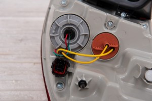 HYUNDAI ix35 LM 2013-2015 LAMPA KAROSERYJNA LED TYLNA LEWA 924012Y500