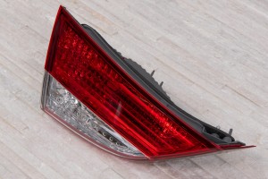 HYUNDAI ELANTRA V MD 2010-2013 PRZED FACELIFTINGIEM LAMPA KLAPY TYLNEJ LEWA 924033X010