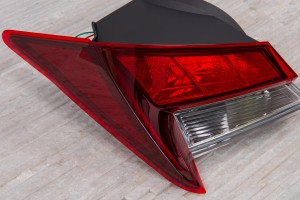 HYUNDAI ELANTRA VII CN 2020+ LAMPA KAROSERYJNA TYLNA LEWA 92401AA000