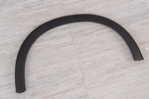 HONDA HR-V II RU 2015-2018 PRZED FACELIFTINGIEM LISTWA BŁOTNIKA PRZEDNIA PRAWA 74107T7WA01