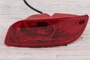 HYUNDAI SANTA FE II CM 2006-2009 PRZED FACELIFTINGIEM LAMPA PRZECIWMGIELNA TYLNA PRAWA 924092B000