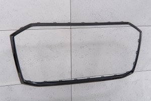 AUDI Q7 4M 2020+ PO FACELIFTINGU CZARNA RAMKA GRILLA 4M0853651AG