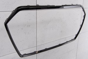 AUDI S3 8V 2017-2020 PO FACELIFTINGU CZARNA RAMKA GRILLA 8V3853651