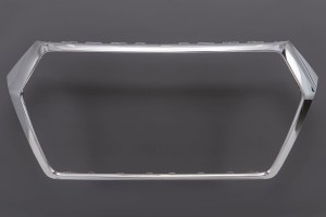 AUDI Q7 4M 2015-2020 PRZED FACELIFTINGIEM CHROMOWANA RAMKA GRILLA 4M0853651F