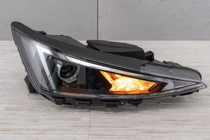 HYUNDAI ELANTRA VI AD 2018-2020 PO FACELIFTINGU LAMPA PRZEDNIA PRAWA 92102F2500