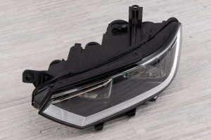 VOLKSWAGEN PASSAT B8 3G 2015-2019 PRZED FACELIFTINGIEM LAMPA PRZEDNIA LEWA 3G1941005A