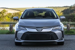 TOYOTA COROLLA XII E21 SEDAN 2019+ LAMPA PRZEDNIA LEWA 8117002T30 / 8117002T31 / 8117002U40