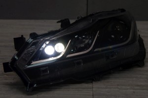 TOYOTA COROLLA XII E21 SEDAN 2019+ LAMPA PRZEDNIA LEWA 8117002T30 / 8117002T31 / 8117002U40