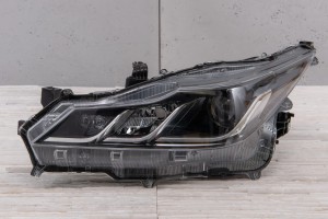 TOYOTA COROLLA XII E21 SEDAN 2019+ LAMPA PRZEDNIA LEWA 8117002T30 / 8117002T31 / 8117002U40