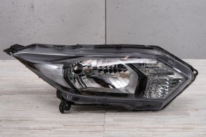 HONDA HR-V II RU 2015-2018 PRZED FACELIFTINGIEM LAMPA PRZEDNIA PRAWA 33100T7SA01