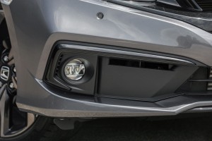 HONDA CIVIC X 2019-2021 SEDAN PO FACELIFTINGU KRATKA HALOGENU CZARNA PRAWA 71180TBAA60