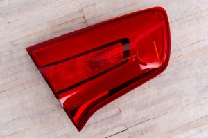 KIA SPORTAGE III SL 2014-2015 PO FACELIFTINGU LAMPA KLAPY TYLNEJ LEWA 924053W500