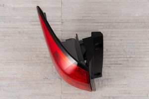 HONDA HR-V II RU 2015-2018 PRZED FACELIFTINGIEM LAMPA TYLNA LED LEWA 33552T7SA01