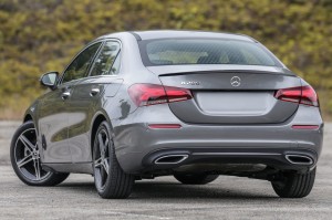 MERCEDES A-CLASS W177 2018-2023 PRZED FACELIFTINGIEM SPOILER KLAPY TYLNEJ LOTKA
