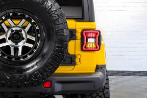 JEEP WRANGLER JL 2018+ LAMPY TYLNE LED WERSJA EUROPEJSKA