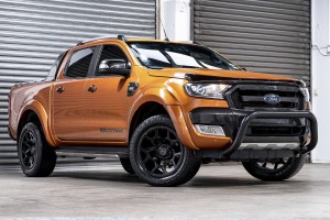 FORD RANGER T7 2016-2018 PODWÓJNA KABINA RELINGI DACHOWE