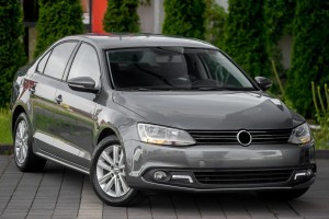 VOLKSWAGEN JETTA IV 2011-2015 ŚWIATŁA DO JAZDY DZIENNEJ DRL LED