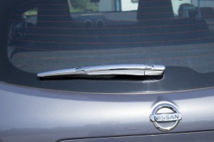 NISSAN QASHQAI I J10 2007-2010 PRZED FACELIFTINGIEM NAKŁADKA NA WYCIERACZKĘ TYLNĄ
