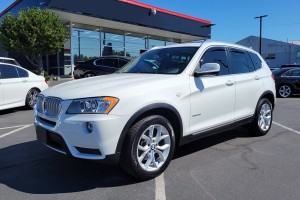 BMW X3 F25 2010-2014 PRZED FACELIFTINGIEM ZAŚLEPKA PRZEDNIEGO ZDERZAKA HAKA HOLOWNICZEGO A51117210474