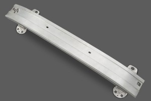 FIAT 500X 2014+ BELKA PRZEDNIEGO ZDERZAKA 68247223A