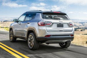 JEEP COMPASS II 2017+ ZDERZAK TYLNY GÓRNY Z PDC 68351629AB
