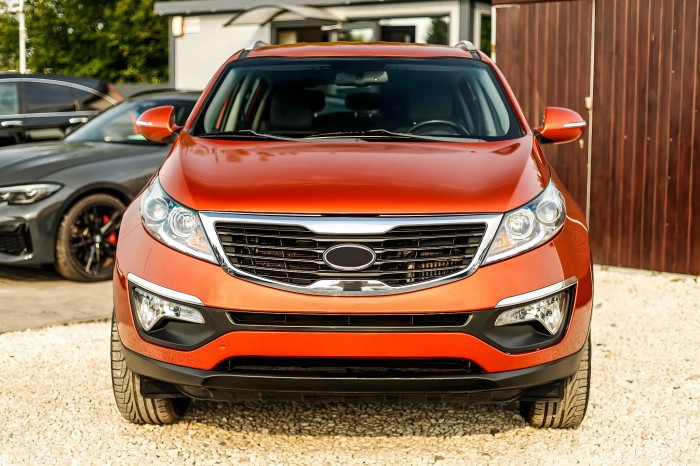 KIA SPORTAGE III SL 2010-2015 KOMPLETNY ZDERZAK PRZEDNI Z GRILLEM 865113U000