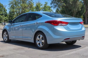 HYUNDAI ELANTRA V MD 2010-2013 PRZED FACELIFTINGIEM KOMPLETNY ZDERZAK TYLNY BEZ PDC 866113X000