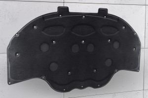 MERCEDES C-CLASS W204 2007-2014 WYGŁUSZENIE MASKI KOMPLET ZE SPINKAMI A2046820626