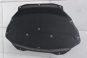 PORSCHE CAYENNE II 92A 2010-2017 WYGŁUSZENIE MASKI KOMPLET ZE SPINKAMI 95855683120