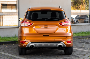 FORD KUGA MK2 II 2013-2016 PRZED FACELIFTINGIEM ZDERZAK TYLNY Z PDC CV4417K835AA