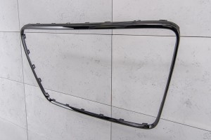 AUDI Q7 4L 2005-2015 CZARNA RAMKA GRILLA 4L0853651B
