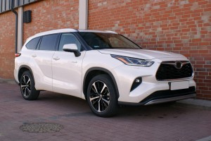 TOYOTA HIGHLANDER IV XU70 2020+ MASKA STALOWA 533010E170