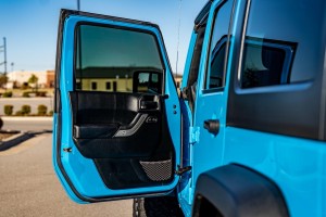 JEEP WRANGLER JK 2007-2018 DRZWI PRZEDNIE LEWE 68079597AF