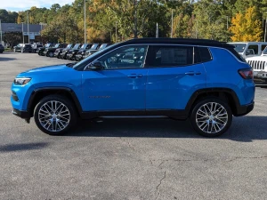 JEEP COMPASS II 2017+ BŁOTNIK PRZEDNI LEWY 68243851AA