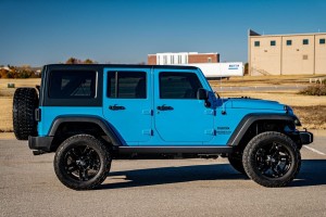 JEEP WRANGLER JK 4D STOPNIE BOCZNE PROGI ELEKTRYCZNE