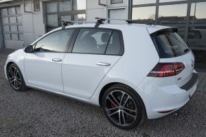 VOLKSWAGEN GOLF 7 VII 5G 2012-2020 KOMBI BAGAŻNIK DACHOWY BELKI BAZOWE 120 CM