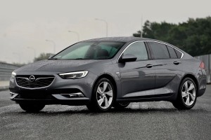 OPEL INSIGNIA B Z18 2017-2020 PRZED FACELIFTINGIEM CHLAPACZE