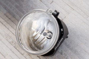 DODGE CHARGER LX 2006-2010 LAMPA PRZECIWMGIELNA PRZEDNIA 4805858AA L=P