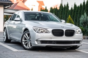 BMW SERIA 7 F04 ACTIVEHYBRID7 2010-2012 PRAWY PRZEDNI HALOGEN 63177182196