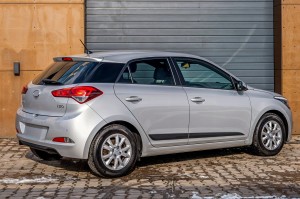 HYUNDAI i20 II GB 2014-2018 HATCHBACK PRZED LIFTINGIEM KAROSERYJNA LAMPA TYLNA PRAWA 92402C7000