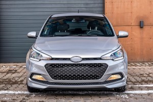 HYUNDAI i20 II GB 2014-2020 LAMPA PRZECIWMGIELNA PRZEDNIA LEWA P21 5W 92201C8100