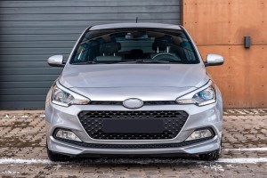 HYUNDAI i20 II GB 2014-2018 PRZED FACELIFTINGIEM GRILL PRZEDNI ATRAPA CHŁODNICY 86560C8010