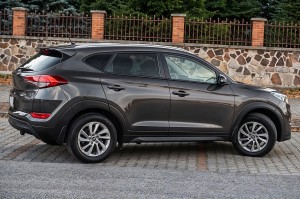 HYUNDAI TUCSON III TL 2015-2020 LISTWA TYLNEGO PRAWEGO BŁOTNIKA 87742D7000