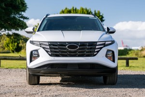 HYUNDAI TUCSON IV NX4 2020-2024 PRZED FACELIFTINGIEM KRATKA PRZEDNIEGO ZDERZAKA PRAWA 865C2N7000