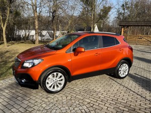 OPEL MOKKA A J13 2012-2016 PRZED FACELIFTINGIEM LISTWA PRZEDNIEGO BŁOTNIKA LEWA 95275448
