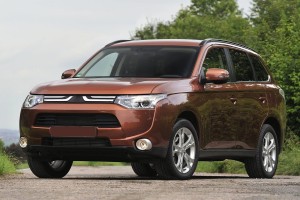 MITSUBISHI OUTLANDER III GF 2013-2015 PRZED LIFTINGIEM ZDERZAK PRZEDNI 6400G346