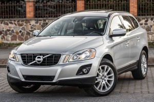 VOLVO XC60 I 2008-2013 PRZED FACELIFTINGIEM CHROMOWANA LISTWA MASKI 31290998