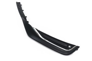 VOLVO V60 I 2013-2018 PO FACELIFTINGU KRATKA PRZEDNIEGO ZDERZAKA Z PDC LEWA 31353654