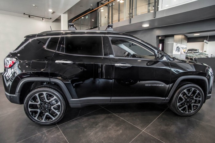 JEEP COMPASS II 2017+ NAKŁADKI NA KLAMKI POD KLUCZ